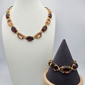 Swarovski Swan Crystal Set Necklace Bracelet Goldtone Glass Bezel Vintage Vtg